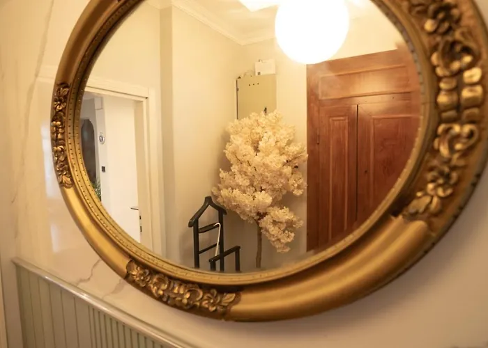 Apartment Taksim Flat 2 *