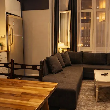 Daire Taksim Flat Street